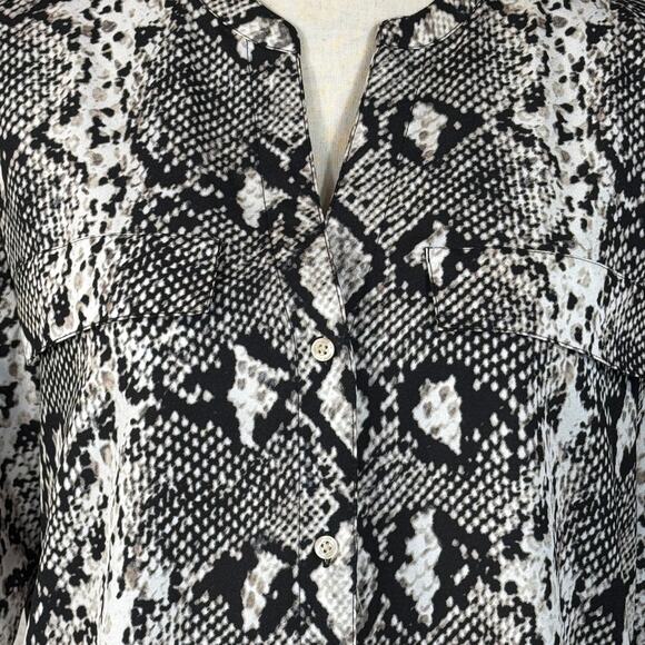 Calvin Klein Medium Top Button-Up Snake Print Long Sleeve Pockets V-Neck Black - Picture 2 of 11